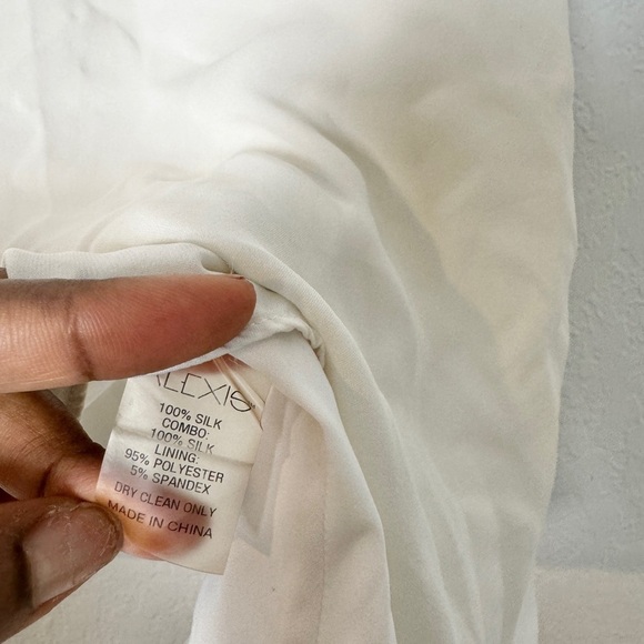 Alexis Silk Blouse - Picture 5 of 6